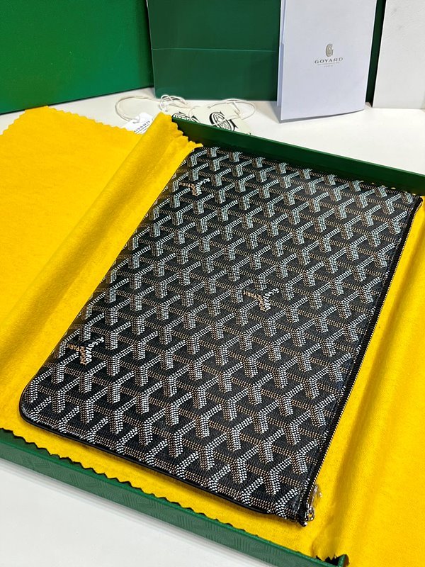 고야드 세나 클러치 MM / 블랙