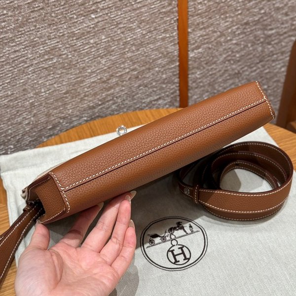 [하이엔드급] 에르메스 켈리 데페슈 25 [매장가 1000만원대]