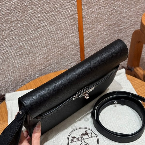 [하이엔드급] 에르메스 켈리 데페슈 25 [매장가 1000만원대]