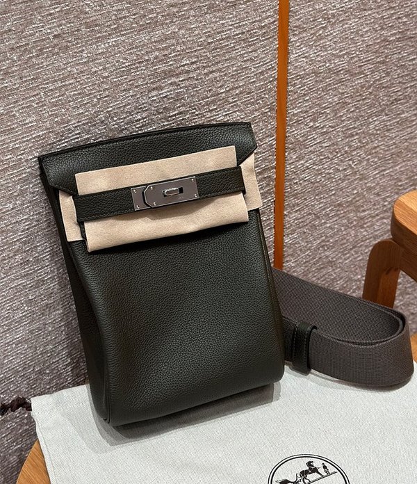 [하이엔드급] 에르메스 핵아도스 PM Togo & Vert gris [매장가 1500만원대]