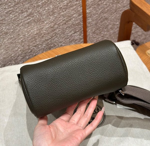 [하이엔드급] 에르메스 핵아도스 PM Togo & Vert gris [매장가 1500만원대]