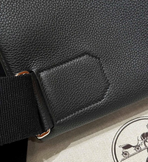 [하이엔드급] 에르메스 핵아도스 PM Togo & noir [매장가 1500만원대]