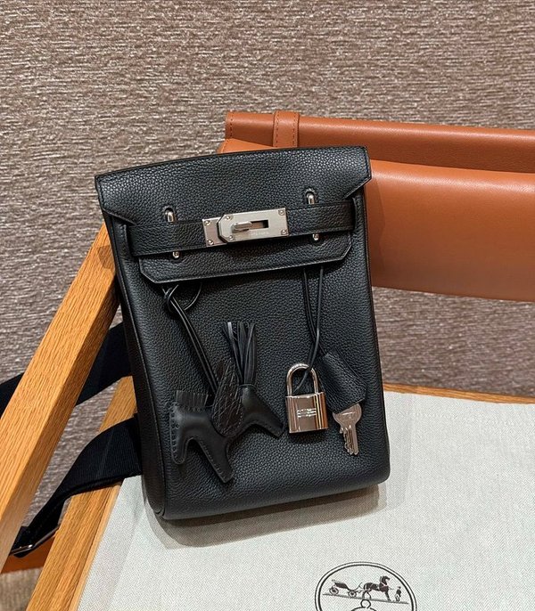 [하이엔드급] 에르메스 핵아도스 PM Togo & noir [매장가 1500만원대]