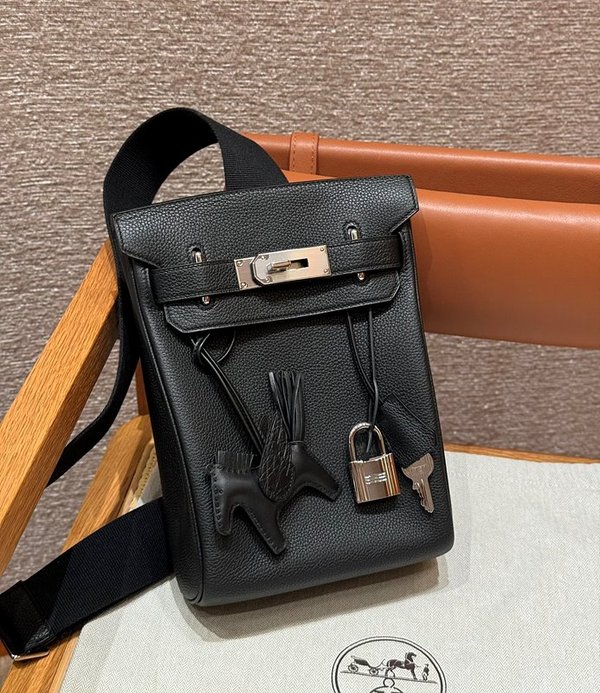 [하이엔드급] 에르메스 핵아도스 PM Togo & noir [매장가 1500만원대]