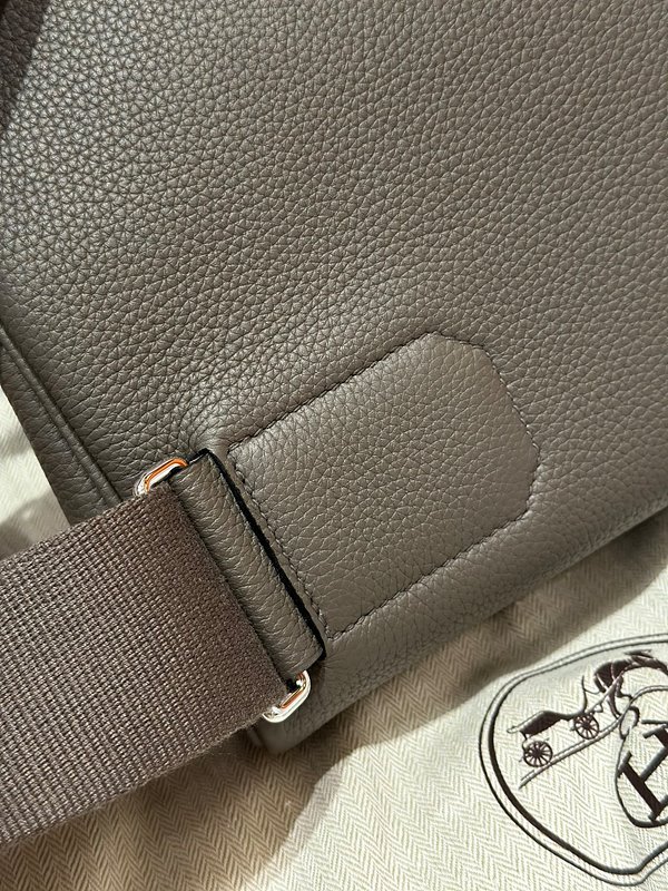 [하이엔드급] 에르메스 핵아도스 PM Togo & Gris etain [매장가 1500만원대]