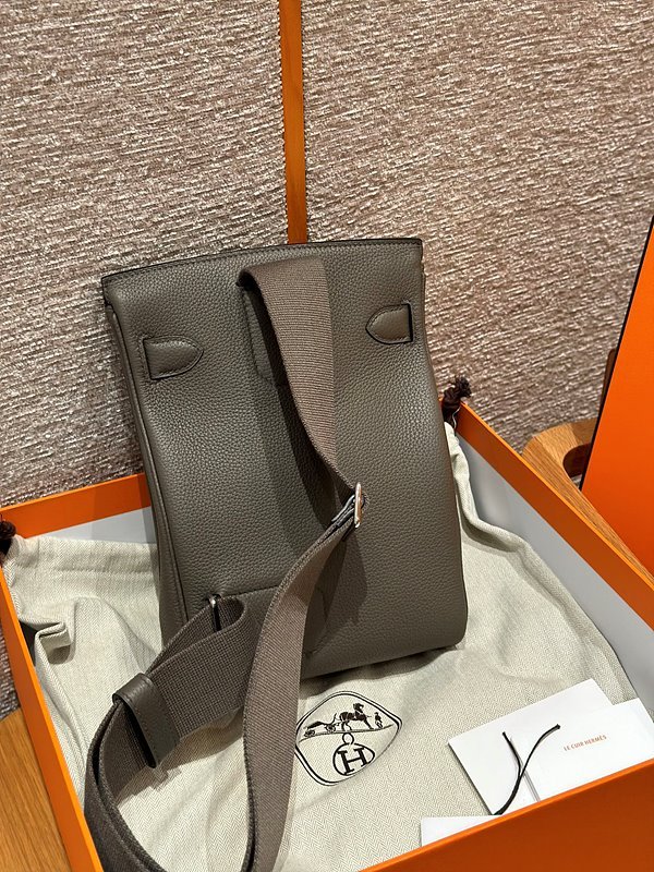 [하이엔드급] 에르메스 핵아도스 PM Togo & Gris etain [매장가 1500만원대]