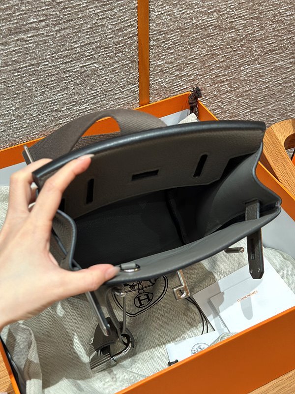 [하이엔드급] 에르메스 핵아도스 PM Togo & Gris etain [매장가 1500만원대]