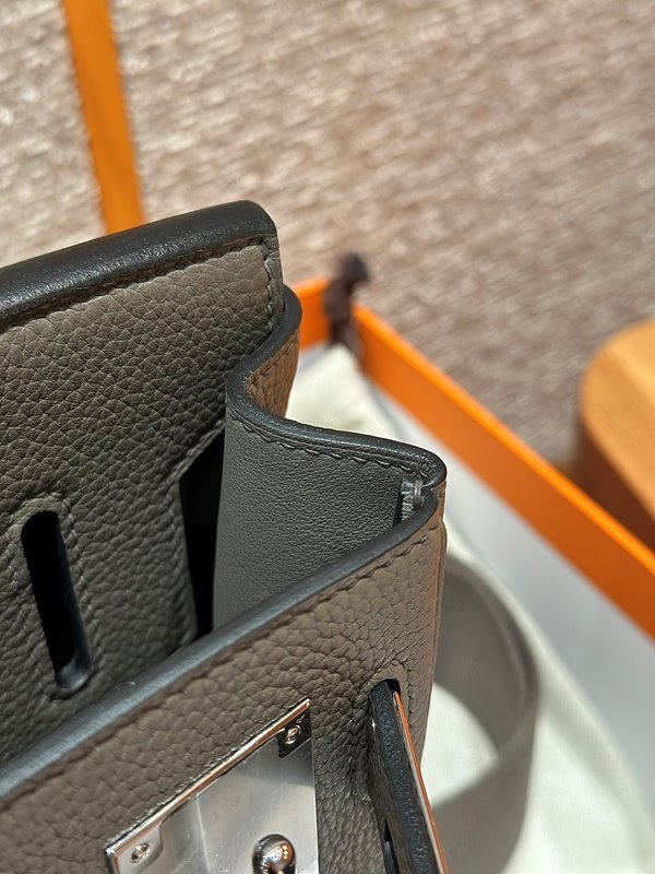 [하이엔드급] 에르메스 핵아도스 PM Togo & Gris etain [매장가 1500만원대]