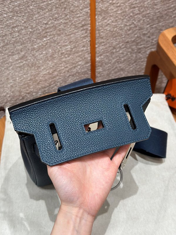 [하이엔드급] 에르메스 핵아도스 PM Togo & Bleu presse [매장가 1500만원대]