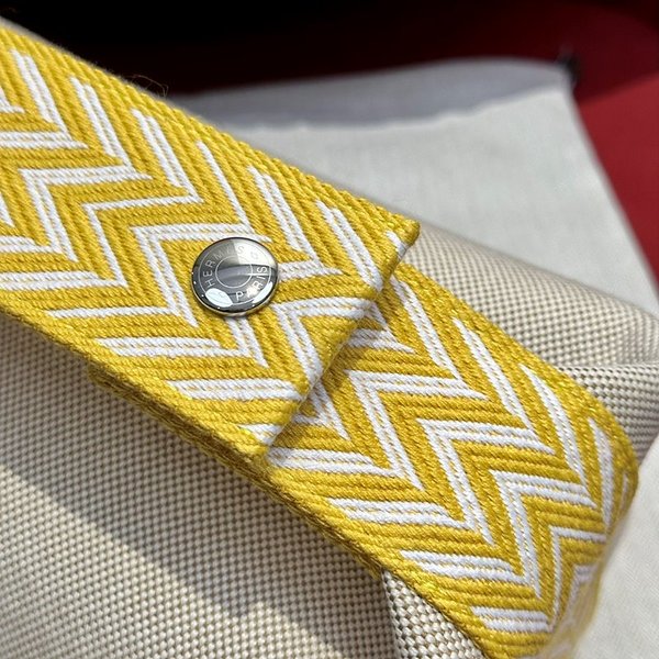 [하이엔드급] 에르메스 PM 브리드 어 브랙 케이스 캔버스 [매장가 130만원대]