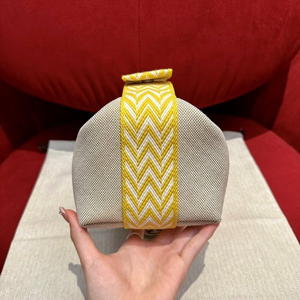 [하이엔드급] 에르메스 PM 브리드 어 브랙 케이스 캔버스 [매장가 130만원대]