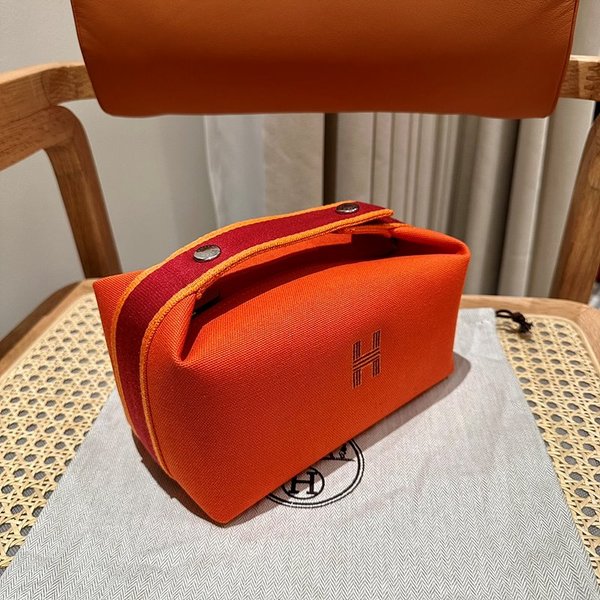 [하이엔드급] 에르메스 PM 브리드 어 브랙 케이스 캔버스 [매장가 130만원대]