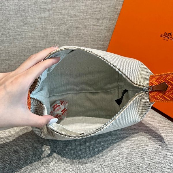 [하이엔드급] 에르메스 PM 브리드 어 브랙 케이스 캔버스 [매장가 130만원대]