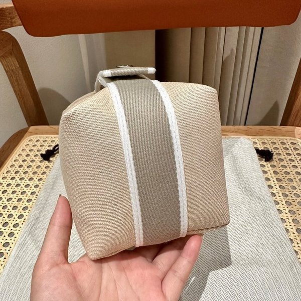 [하이엔드급] 에르메스 PM 브리드 어 브랙 케이스 캔버스 [매장가 130만원대]