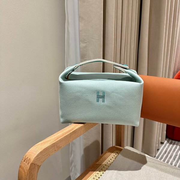 [하이엔드급] 에르메스 GM 브리드 어 브랙 케이스 캔버스 [매장가 150만원대]