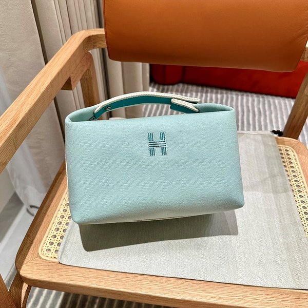 [하이엔드급] 에르메스 GM 브리드 어 브랙 케이스 캔버스 [매장가 150만원대]