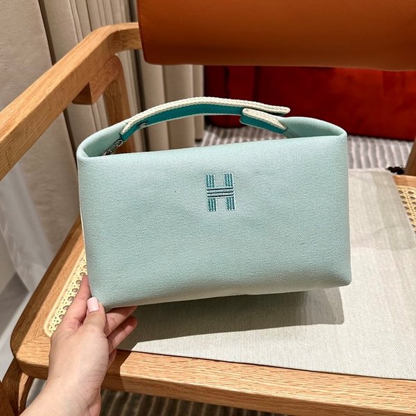 [하이엔드급] 에르메스 GM 브리드 어 브랙 케이스 캔버스 [매장가 150만원대]