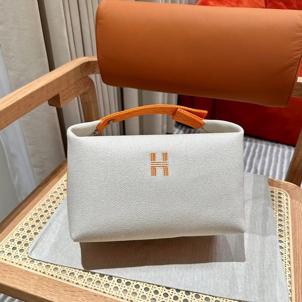 [하이엔드급] 에르메스 GM 브리드 어 브랙 케이스 캔버스 [매장가 150만원대]