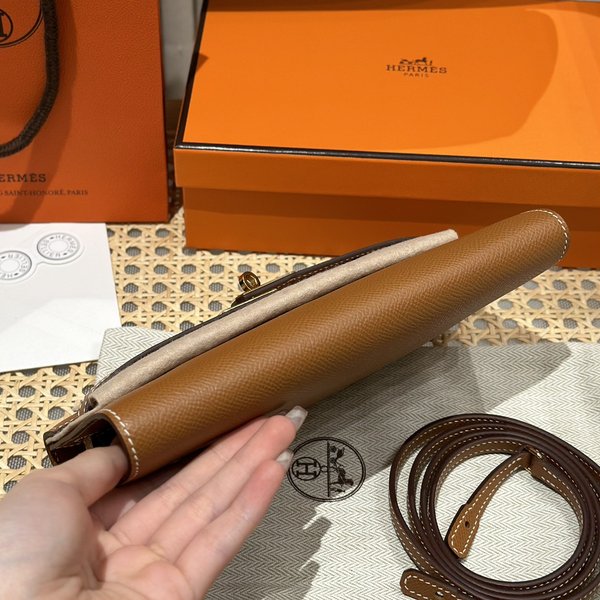 [하이엔드급] 에르메스 켈리 투고 크로스백 KELLY TOGO WOC / CK37 골드 엡솜 금장 [매장가 1090만원대]