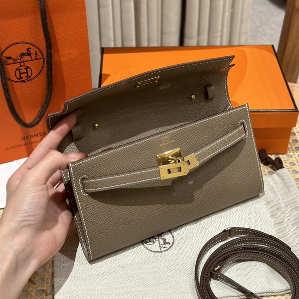 [하이엔드급] 에르메스 켈리 투고 크로스백 KELLY TOGO WOC / CK18 에토프 엡솜 금장 [매장가 1090만원대]