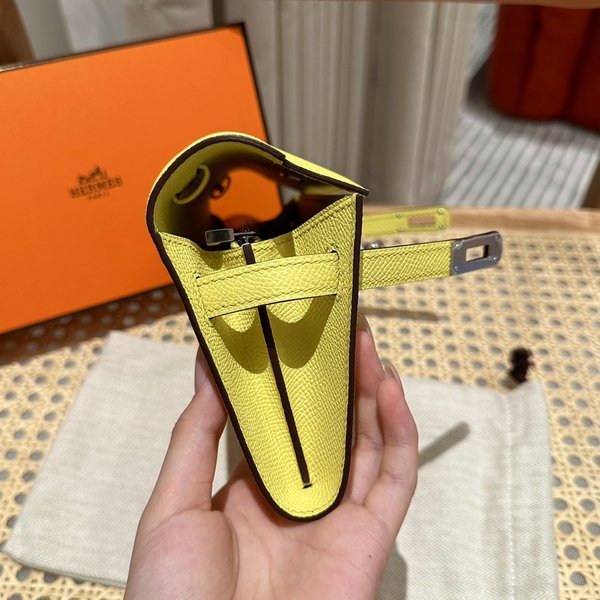 [하이엔드급] 에르메스 켈리 투고 크로스백 KELLY TOGO WOC / 9R 라임 엡솜 은장 [매장가 1090만원대]