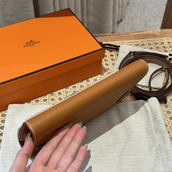 [하이엔드급] 에르메스 켈리 투고 크로스백 KELLY TOGO WOC / 1h 토피 엡솜 금장 [매장가 1090만원대]