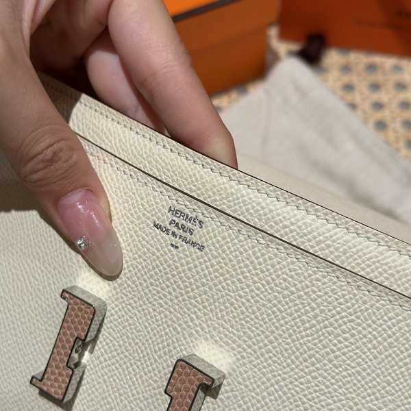 [하이엔드급] 에르메스 콘스탄스 투고 월렛 / I2 나타 엡솜 리자드 은장 [매장가 1290만원대]