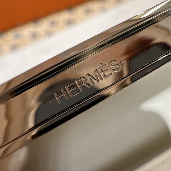 [하이엔드급] 에르메스 콘스탄스 투고 월렛 / I2 나타 엡솜 리자드 은장 [매장가 1290만원대]