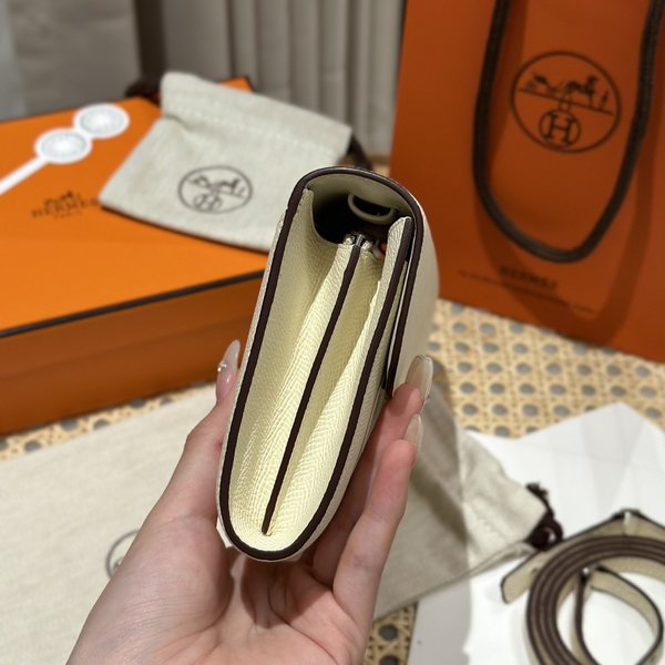 [하이엔드급] 에르메스 콘스탄스 투고 월렛 / I2 나타 엡솜 리자드 악어 은장 [매장가 1290만원대]