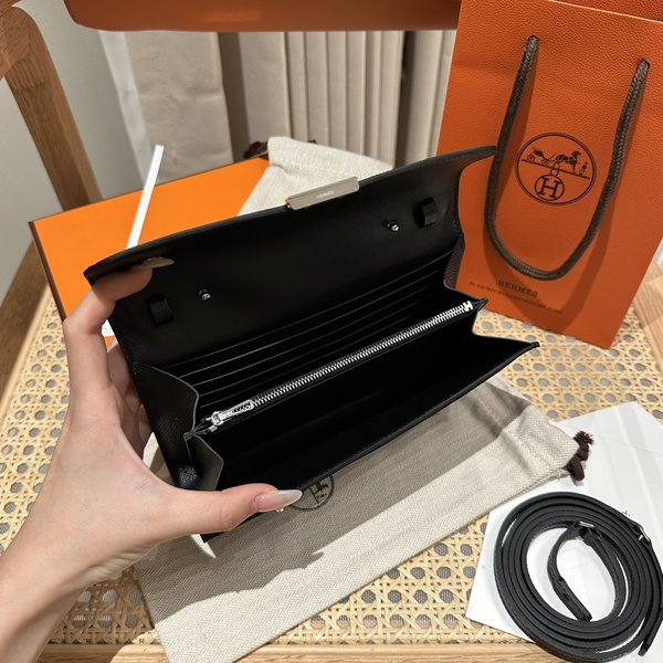 [하이엔드급] 에르메스 콘스탄스 투고 월렛  / CK89 노아 엡솜 은장 [매장가 990만원대]