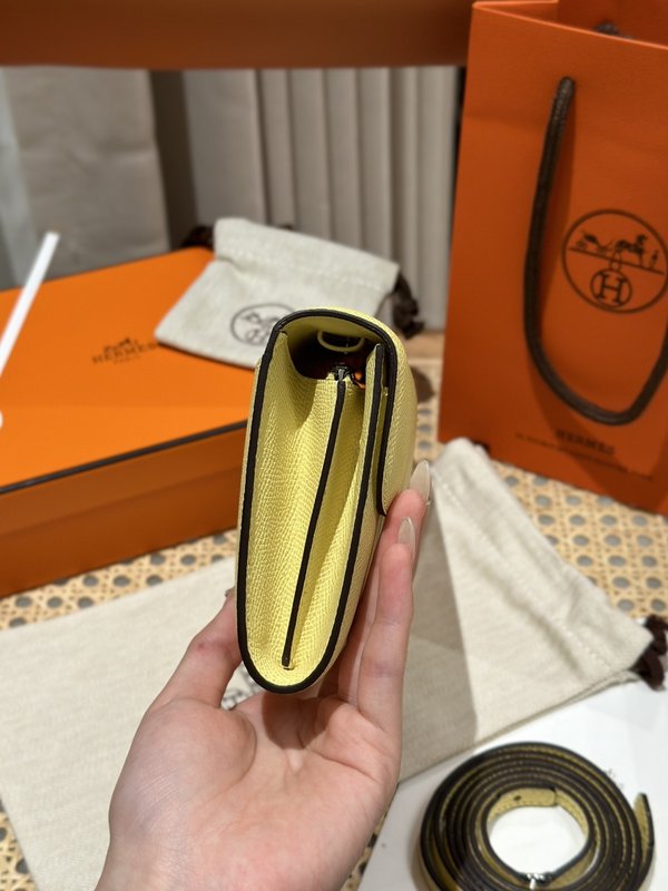 [하이엔드급] 에르메스 콘스탄스 투고 월렛  / 1Z Jaune Poussin 엡솜 은장 [매장가 990만원대]