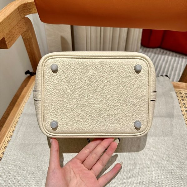 [하이엔드급] 에르메스 피코탄 락 18 [매장가 650만원대]