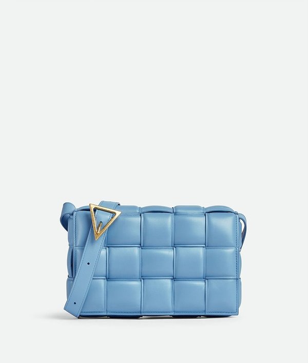 보테가베네타 패디드 카세트백 [매장가 567만원대]