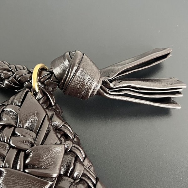 보테가베네타 칼리메로 씨타 [매장가 633만원대]