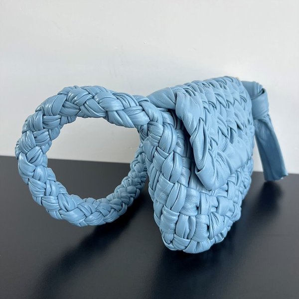 보테가베네타 칼리메로 씨타 [매장가 633만원대]