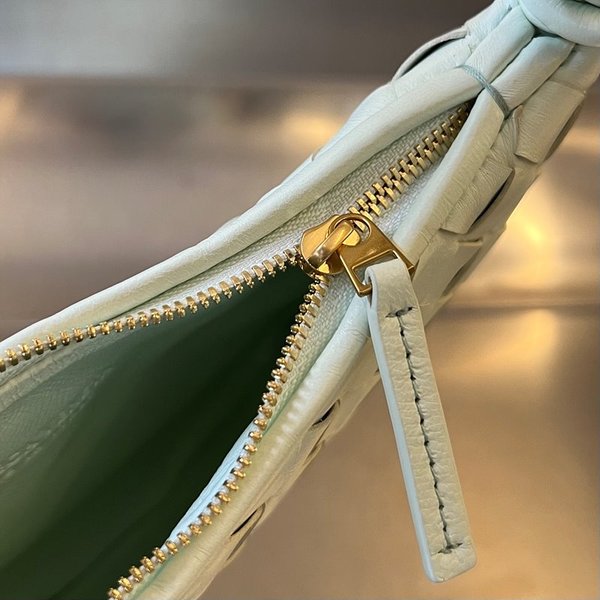 보테가베네타 스몰 제멜리 [매장가 468만원대]