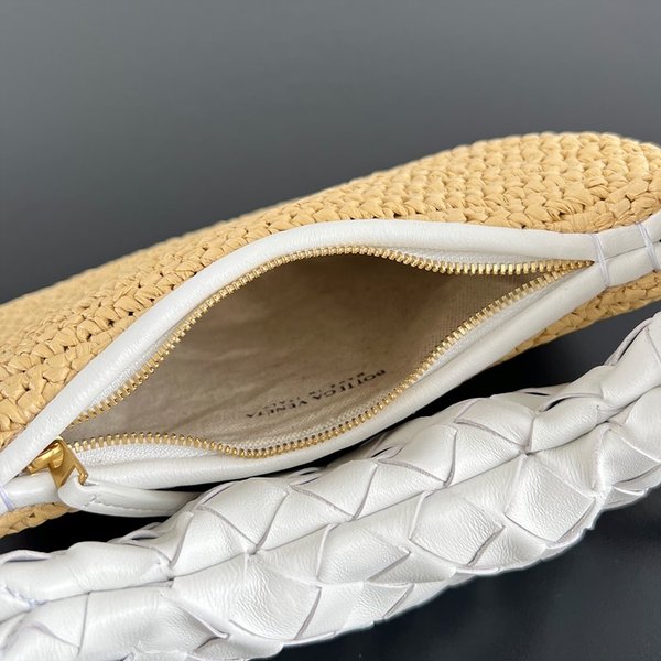 보테가베네타 스몰 제멜리 [매장가 451만원대]