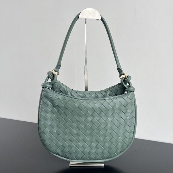 보테가베네타 미디엄 제멜리 [매장가 525만원대]