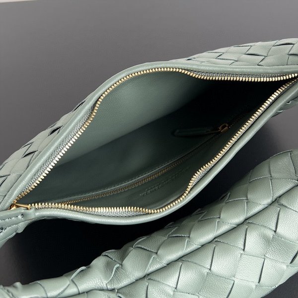 보테가베네타 미디엄 제멜리 [매장가 525만원대]