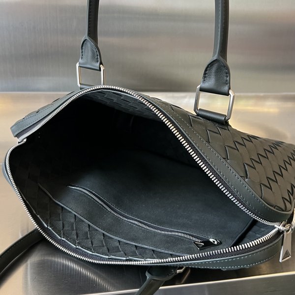 보테가베네타 인트레치아토 슬림 브리프케이스 / 슬레이트 [매장가480만원대]