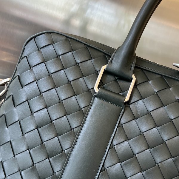 보테가베네타 인트레치아토 슬림 브리프케이스 / 슬레이트 [매장가480만원대]