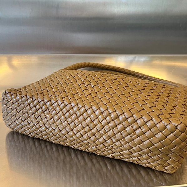 보테가베네타 토스카 숄더백 [매장가 1210만원대]