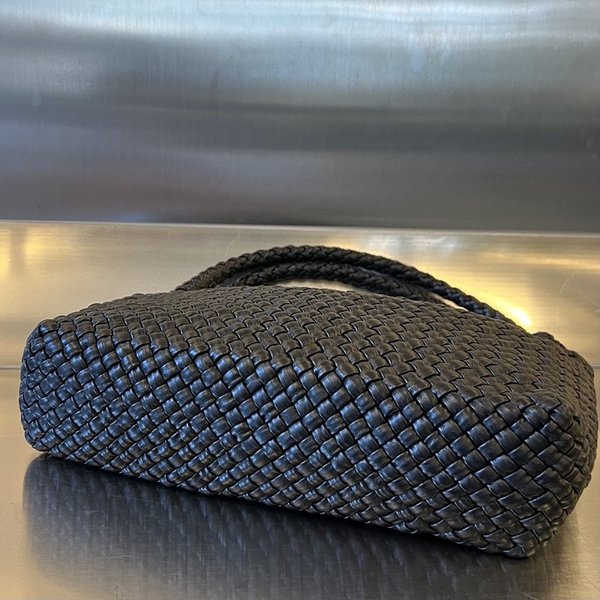 보테가베네타 토스카 숄더백 [매장가 1210만원대]