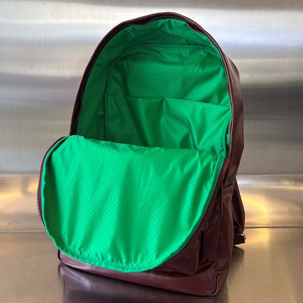 보테가베네타 미디엄 아키타입 백팩 [매장가 312만원대]