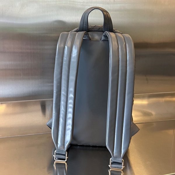 보테가베네타 스몰 인트레치아토 백팩 [매장가 463만원대]