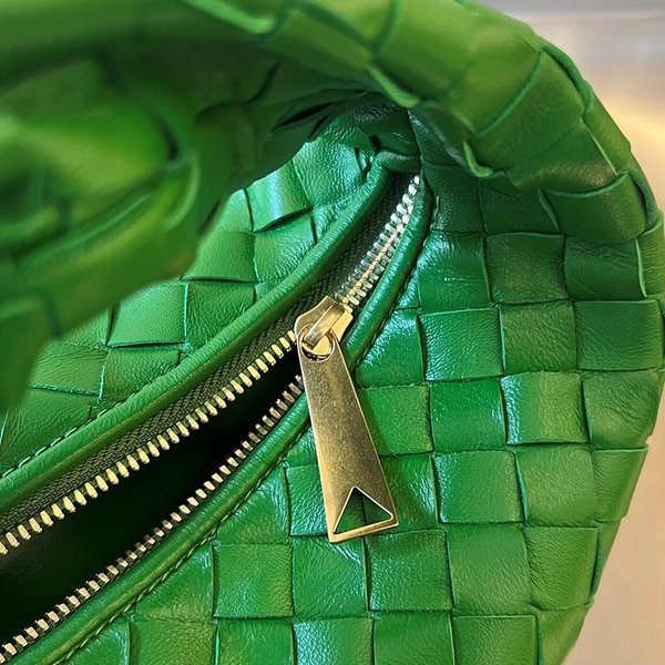 보테가베네타 미니 조디 [매장가 347만원대]