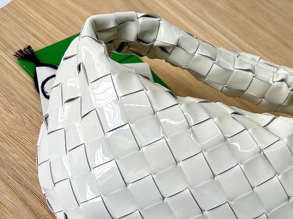 보테가베네타 미니 조디 [매장가 347만원대]