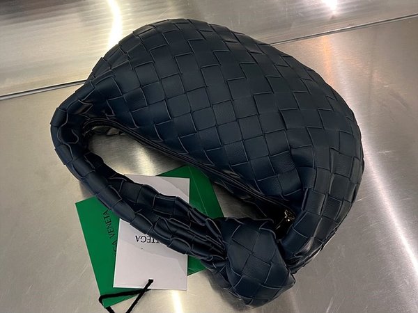 보테가베네타 미니 조디 [매장가 347만원대]