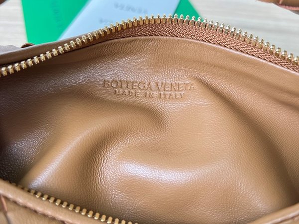 보테가베네타 미니 조디 [매장가 347만원대]