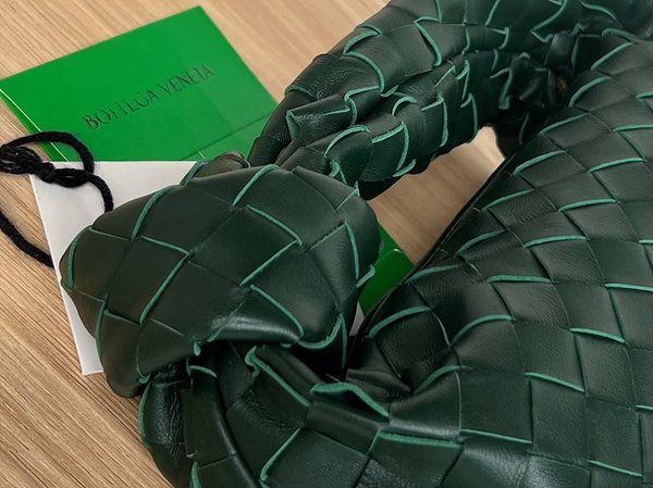 보테가베네타 캔디 조디 [매장가 214만원대]